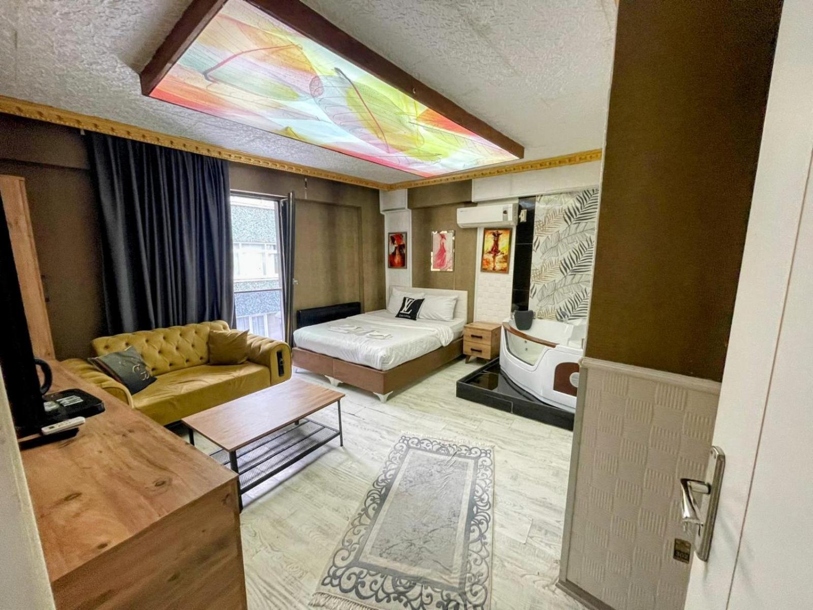 Royal Hotel Fatih Истанбул Екстериор снимка